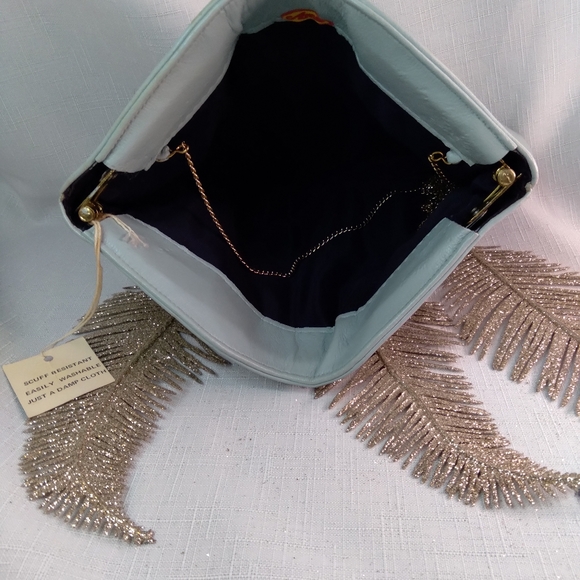 ANDE Robins egg blue evening clutch/ crossbody bag. - Picture 4 of 6